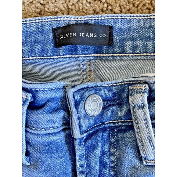 Silver Jeans Women’s Size W26xL27 Most Wanted Skinny Light Wash Midrise Stretch - Picture 5 of 10